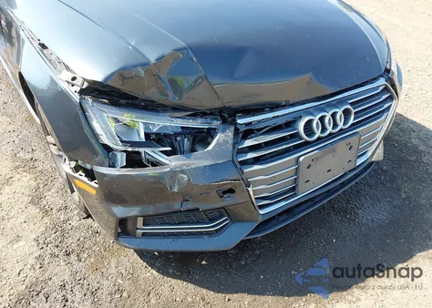 2018 Audi A4 2.0T Tech Ultra Premium/2.0T Ultra Premium z USA, uszkodzony, nr VIN WAULMAF40JA121010